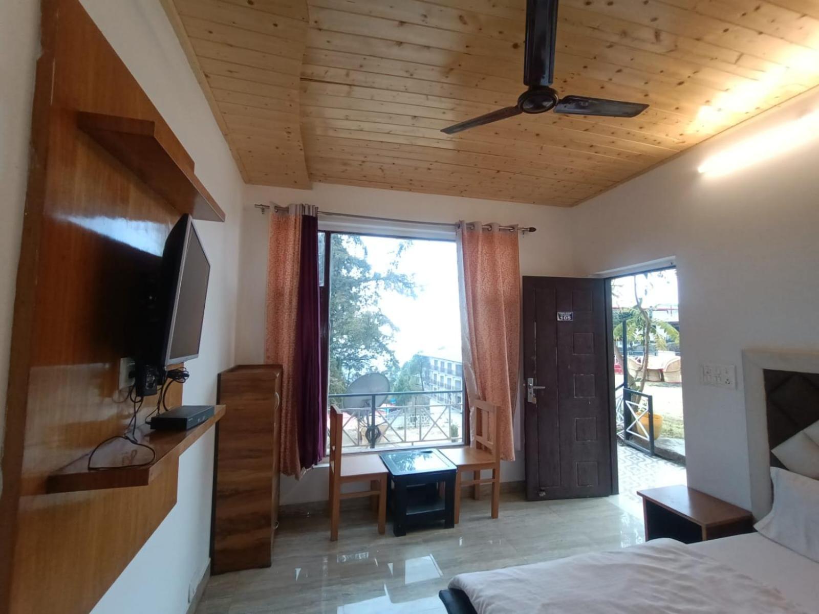 Hotel Himalayan Village มัสซูรี ภายนอก รูปภาพ