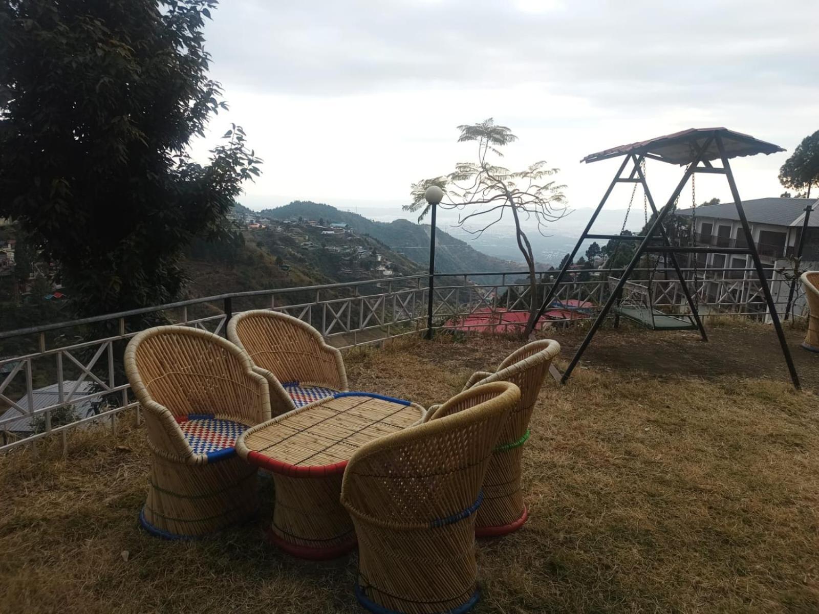 Hotel Himalayan Village มัสซูรี ภายนอก รูปภาพ