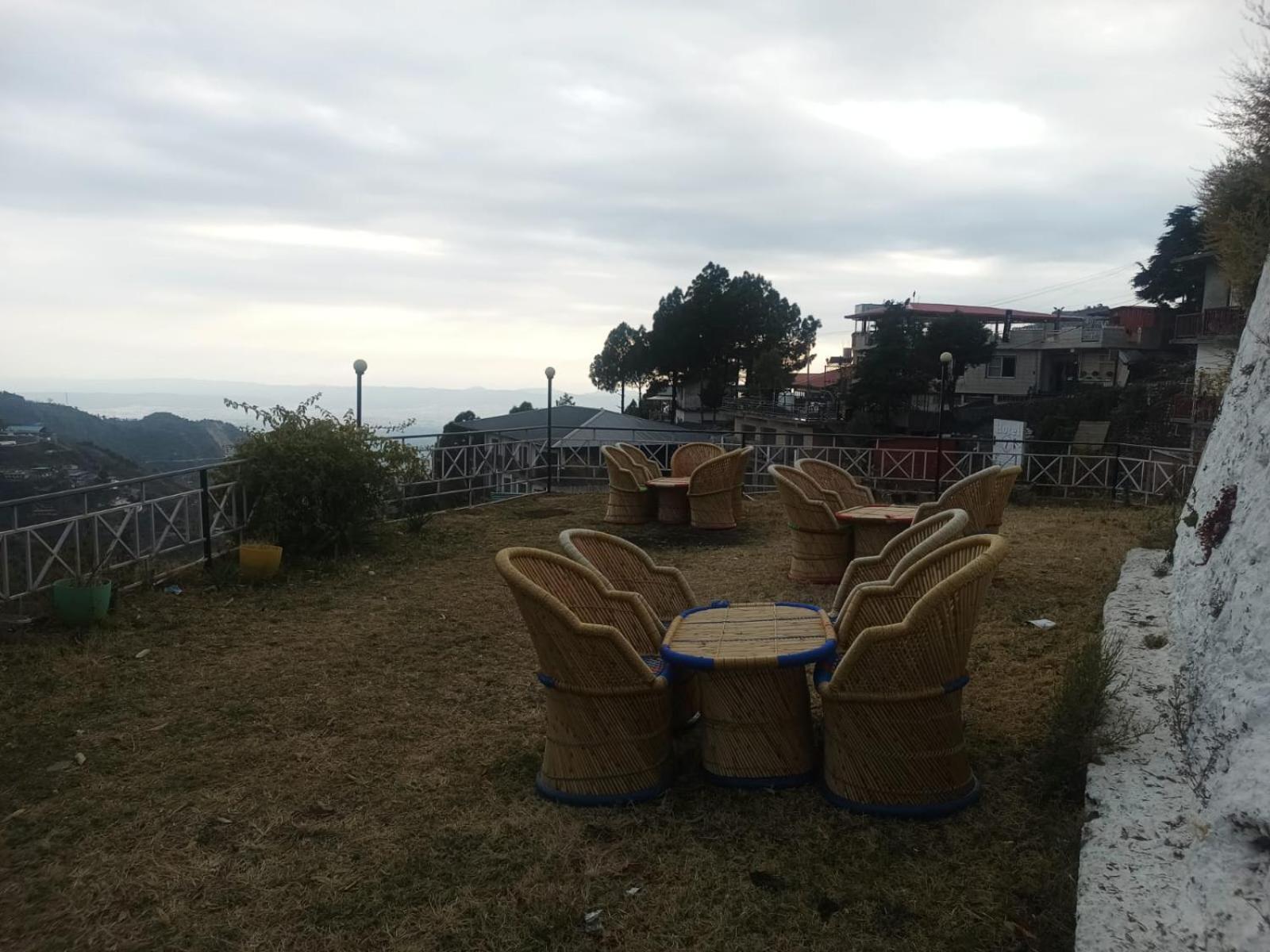 Hotel Himalayan Village มัสซูรี ภายนอก รูปภาพ