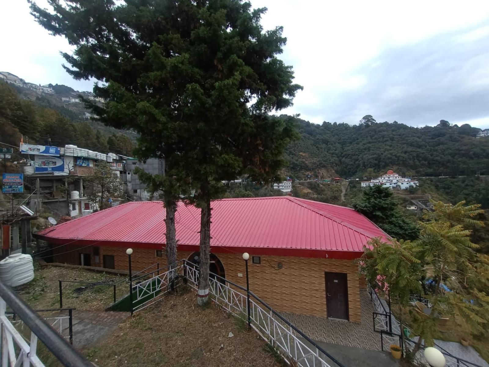 Hotel Himalayan Village มัสซูรี ภายนอก รูปภาพ