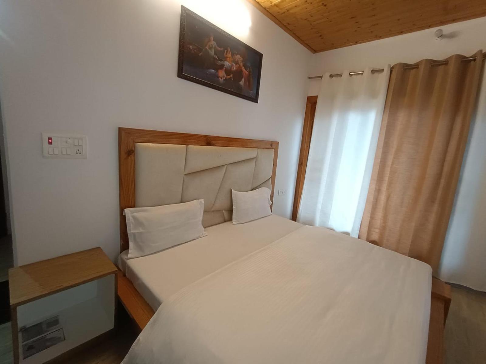 Hotel Himalayan Village มัสซูรี ภายนอก รูปภาพ